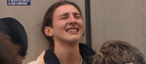 Amici 2023, Cricca in lacrime disperato.