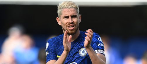 In foto Jorginho, centrocampista del Chelsea.