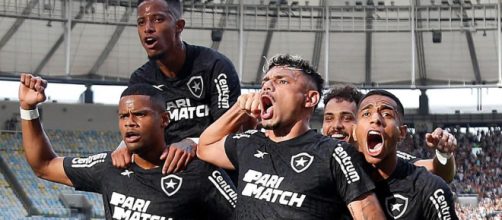 Botafogo marcou seus gols no primeiro tempo (Reprodução/Facebook/Botafogo)