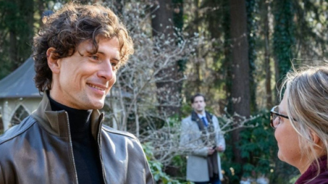 Tempesta d'amore, anticipazioni 23-29 ottobre: Paul geloso del feeling tra Josie e Raphael.
