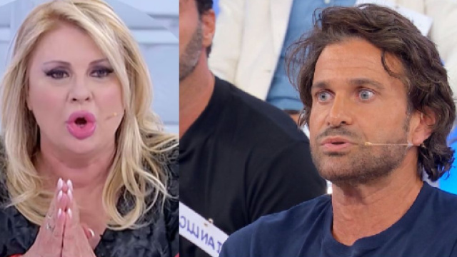 U&D, Tina Cipollari sbotta con Alessio: 'Sei un clown, non te ne frega niente di nessuna'.