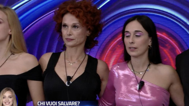 Grande Fratello, sondaggi televoto del 12/10: Lady fagiana la meno votata.