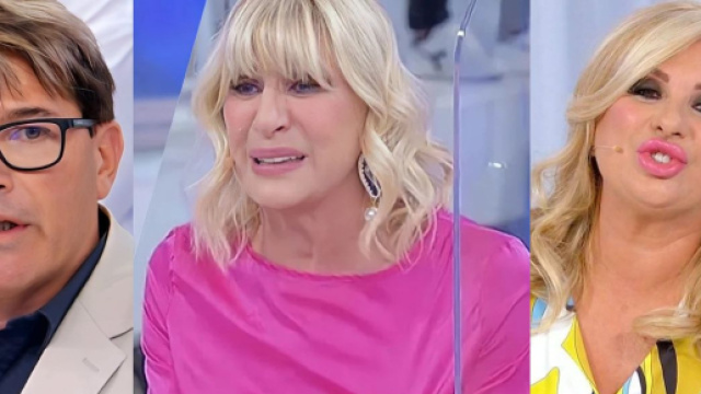 U&D, Maurizio non bacia Gemma, lei piange e Tina sbotta: 'Non ti piace, la sfrutti'.