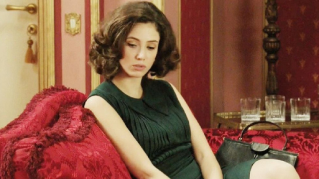 Il Paradiso delle Signore 8, anticipazioni 19-20 ottobre: Flora vorrebbe candidarsi come Presidentessa del Circolo.