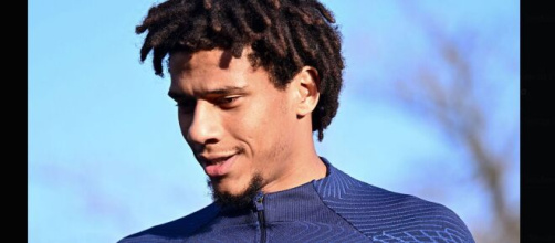 Todibo en équipe de France. (screenshot Twitter - @footballogue)