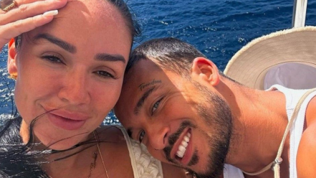 Le quatrième enfant de Jazz et Laurent Correia est né. Malheureusement, le bébé est actuellement en soins intensifs. (Screenshot @Instagram)