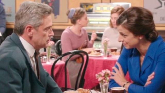 Il Paradiso, puntata 27/10: i coniugi Colombo valutano la proposta di affitto dei terreni di Frigerio.