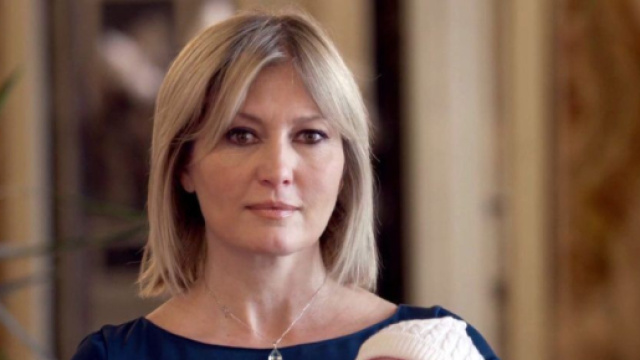 Un posto al sole,ipotesi nuove puntate: Lara si toglie la vita per non finire in carcere.