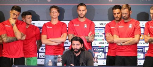 Crotone, squadra unità con Zauli.