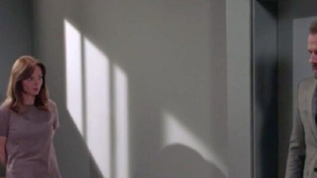 Tempesta d'amore, trame tedesche: Ariane disposta a dire a Erik il suo piano in cambio di un favore.