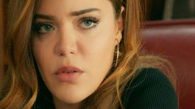 Terra amara, episodi dal 23 al 26/10: Altun rischia di scoprire il tradimento del marito.