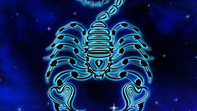 Previsioni astrali al 29 ottobre per lo Scorpione: settimana produttiva a lavoro.