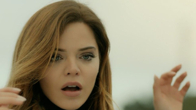 Terra amara,episodio 21 ottobre:Demir pronto a fare giustizia, Behice cade nel vuoto