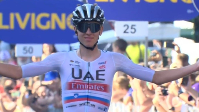Il numero uno del ciclismo mondiale Tadej Pogacar