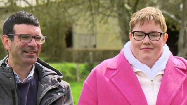 Justine emménage chez Patrice (Screenshoot Twitter @GossipRoomOff)