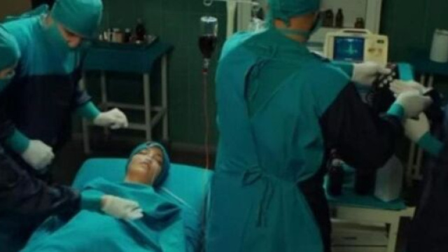 Terra amara, cosa succederà in futuro: Zuleyha operata al cervello e il suo cuore si ferma.