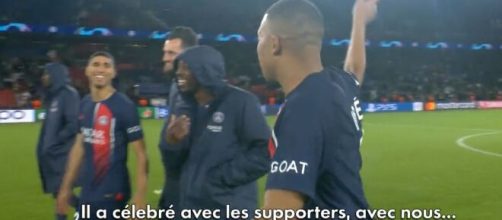 Mbappé se moque de Dembélé après PSG-AC Milan. (screenshot Twitter - @CanalplusFoot)