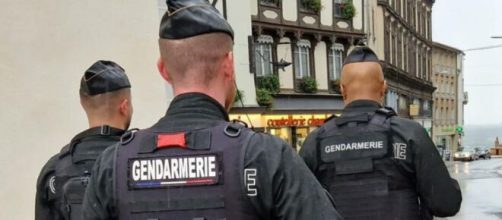 Los cuerpos sin vida de las niñas fueron encontrados por dos gendarmes en la localidad Vémars en Francia (X, @Gendarmerie)
