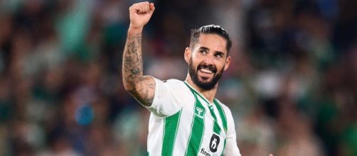 Mercato: idea Isco a 0 per l'Inter, suggestione Berardi per i sogni scudetto della Juve