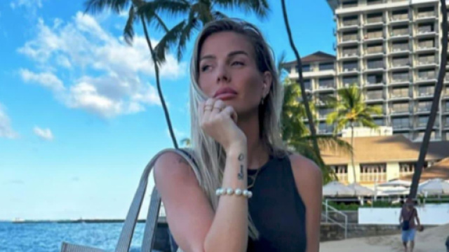 Jessica Thivenin, taclée pour un placement de produit, répond (Screenshoot Twitter @GossipRoomOff)