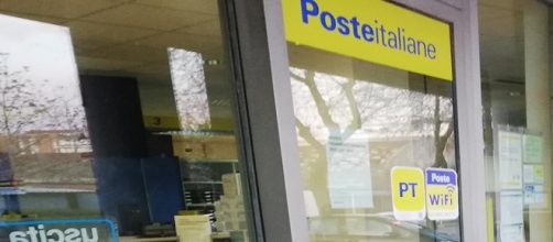 Poste Italiane: assunzioni a tempo determinato per personale senza esperienza.