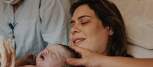 Michelle Loreto revela como foi o parto da filha (Instagram/@michelleloretoap)