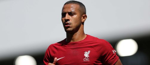 In foto Thiago Alcantara, centrocampista del Liverpool.