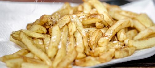 Le patate fritte alla francese, un contorno ottimo.