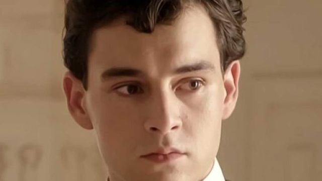 La Promessa, trame Spagna: Curro informa Jana d temere di non essere il figlio di Eugenia.