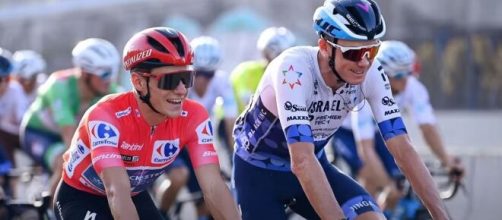 Ciclismo, Chris Froome punta ad una tappa del Tour de France.