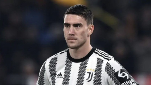 In foto Dusan Vlahovic, giocatore della Juve.