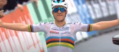 Ciclismo, Dagnoni: 'In Italia Remco Evenepoel non sarebbe stato preso in considerazione'.