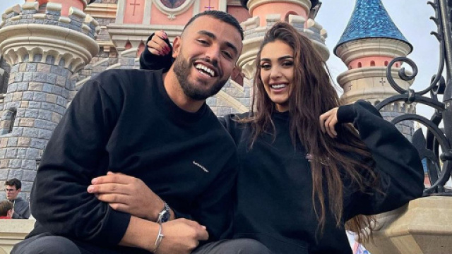 Emine réagit et s'excuse publiquement sur son comportement envers Maissane ( Emine et Maissane, Instagram : @emine_mkh)