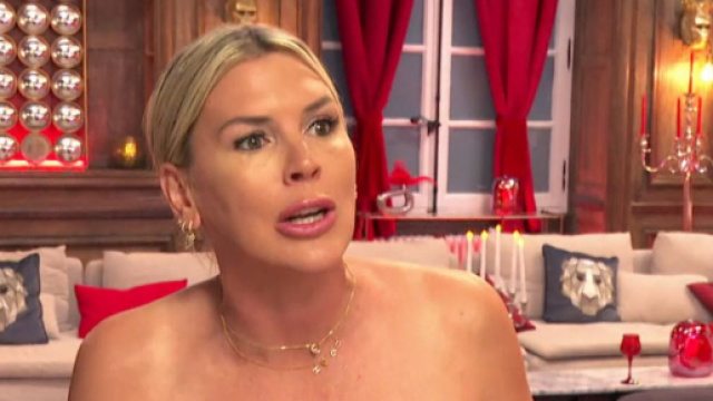 Les Cinquante : Amélie Neten s'en prend à ses haters et fait une révélation sur Simon et Adixia. (Crédit @W9)
