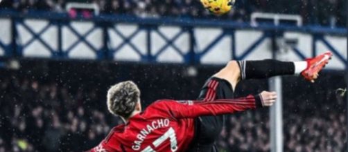 Après son but déjà légendaire, Garnacho a été comparé à Rooney ou à son idole Cristiano Ronaldo. (Instagram garnacho7)