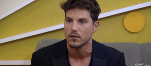 Daniele Dal Moro annuncia la rottura con Oriana Marzoli: 'Non è innamorata di me'.