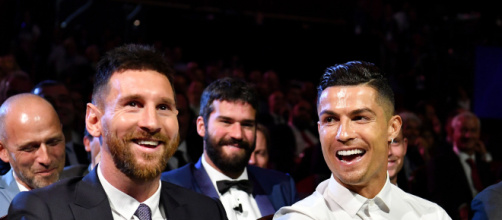Lionel Messi et Cristiano Ronaldo (capture Twitter @lnstantFoot)