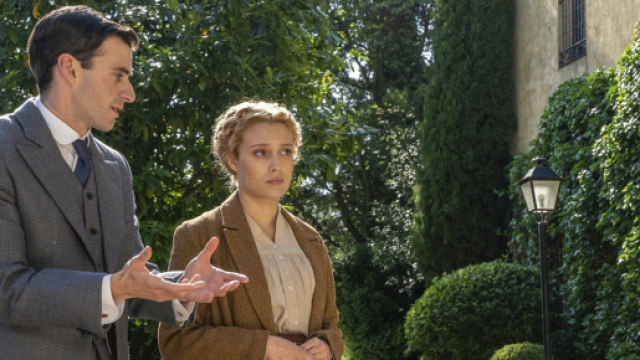 La Promessa, spoiler spagnoli: Abel confessa a Manuel di essersi innamorato di Jana.