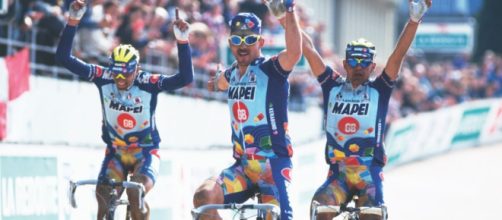 Ciclismo, Johan Museeuw ha criticato Wout van Aert: 'Non ha killer instinct e una top ten al Giro non gli serve'.