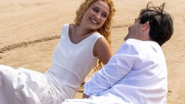 La Promessa, anticipazioni: Jana e Manuel scappano via e trionfa l'amore, Jimena furiosa.