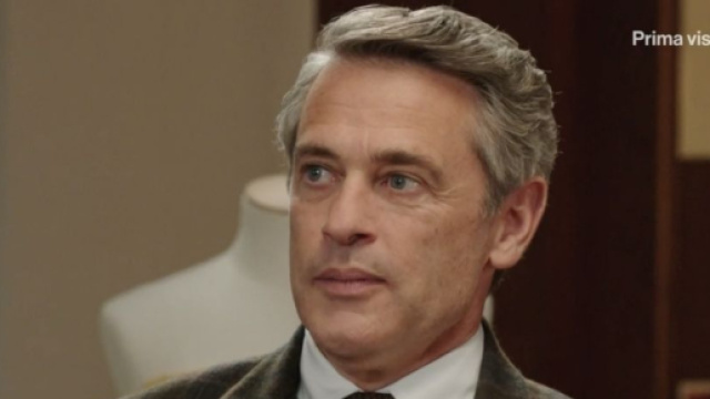 Il Paradiso, episodio 8 novembre: Tancredi si allea con Gramini contro Colombo