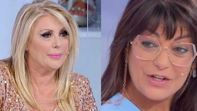 U&D, Tina Cipollari la critica ed Elena si spazientisce: 'Hai rotto, basta'.