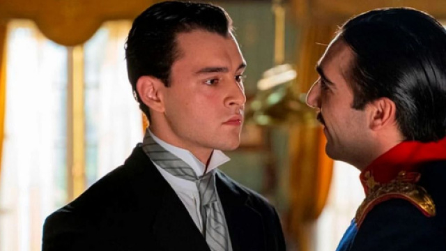 La Promessa, spoiler 13-17 novembre: Lorenzo prova a mettere Curro contro sua zia Cruz.