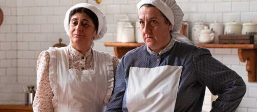 La Promessa, episodi 13-17 novembre: Candela rompe i rapporti con Simona, Petra fa la spia