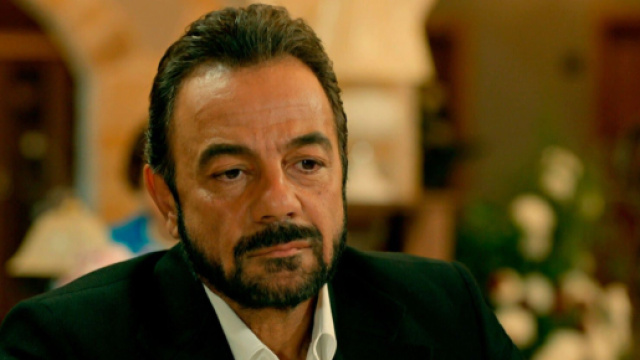 Terra amara spoiler: Demir spara a Fekeli al centro del cuore davanti a tutta Cukurova.