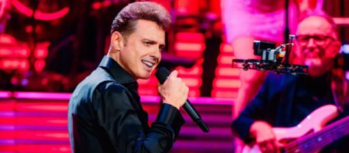 El cantante ofrecerá un concierto el próximo 28 de junio en la única plaza de toros de Córdoba (Instagram, @luismiguel)