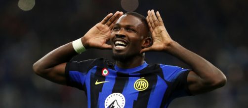 Mercato Inter: il Tottenham pensa a Thuram, ma i nerazzurri vogliono trattenerlo.