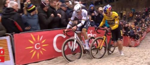 Ciclismo, Van der Poel domina a Mol: 'Ho corso in maniera impeccabile sulla sabbia'.