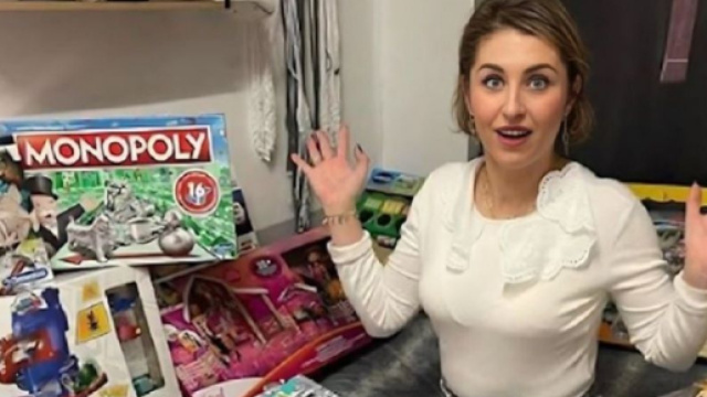 Amandine Pellissard a dépensé un budget colossal pour Noël (Screenshoot Twitter @mariefrancemag)