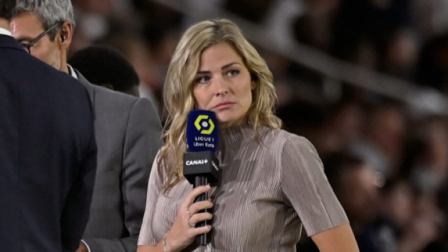 Laure Boulleau au micro (capture Twitter @canalplus)